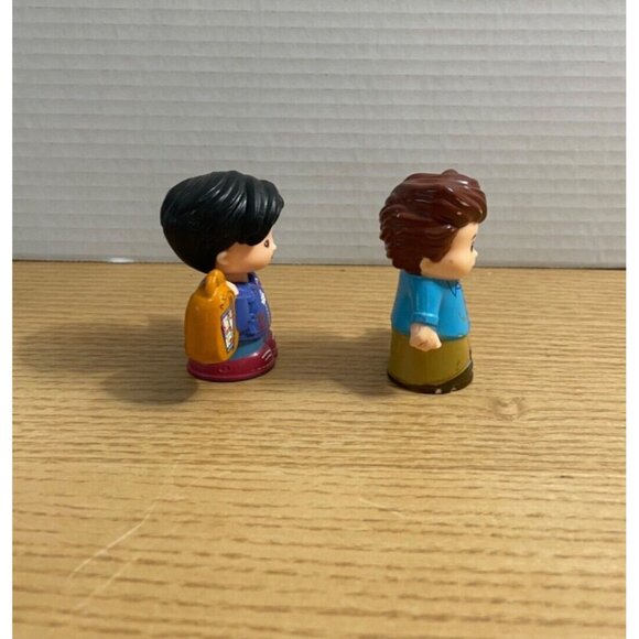 Fisher Price Little People Dad Man & Passenger Ryan Lot of 2 Replacement Figures - Picture 4 of 8